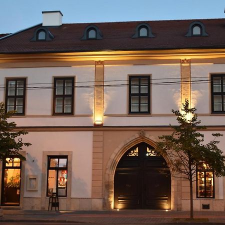 Guest House 1568 Cluj-Napoca Exterior foto